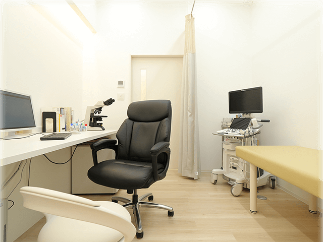 完全個室の診察室
